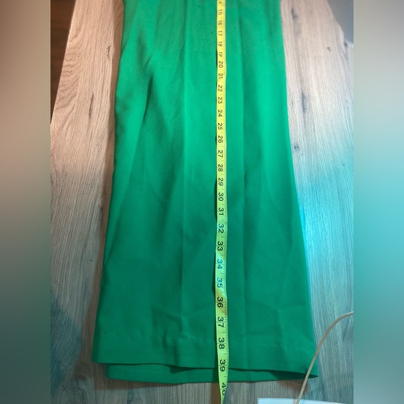 Perfect Holiday Gianni Bini Jumpsuit Green size M - Picture 8 of 9